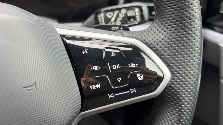 Volkswagen Touareg 3.0 V6 TDI 4Motion Black Edition 5dr Tip Auto Diesel Estate